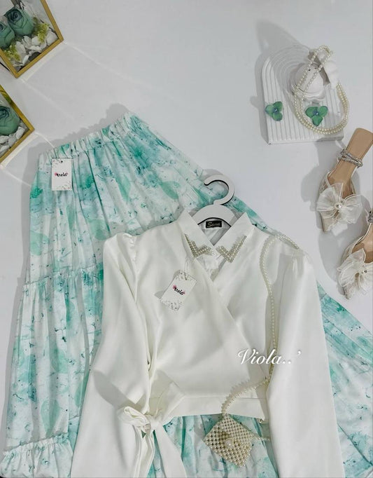 Ensemble 2p avec jupe blue a fleure